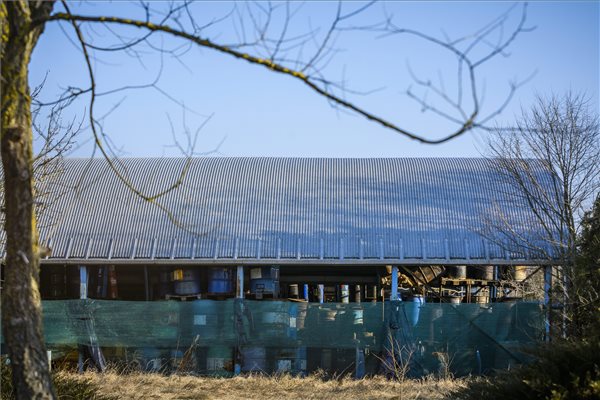 Veszélyeshulladék-tároló telep a Hortobágyon