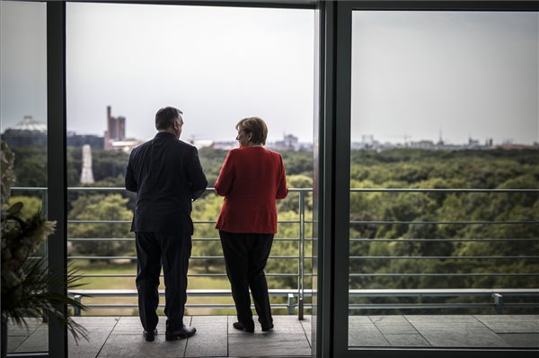 Orbán Viktor Angela Merkel