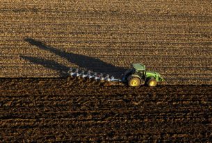 Mezőgazdaság, traktor