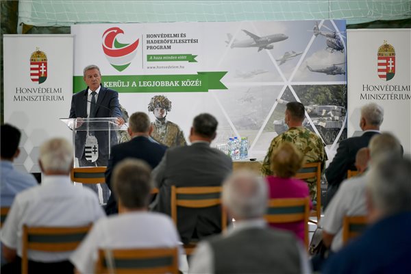 Benkő Tibor, Debrecen