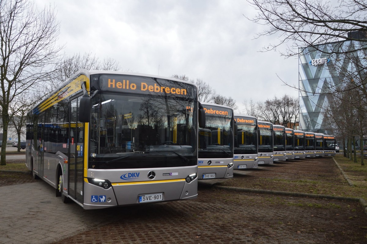 Buszok Debrecenben