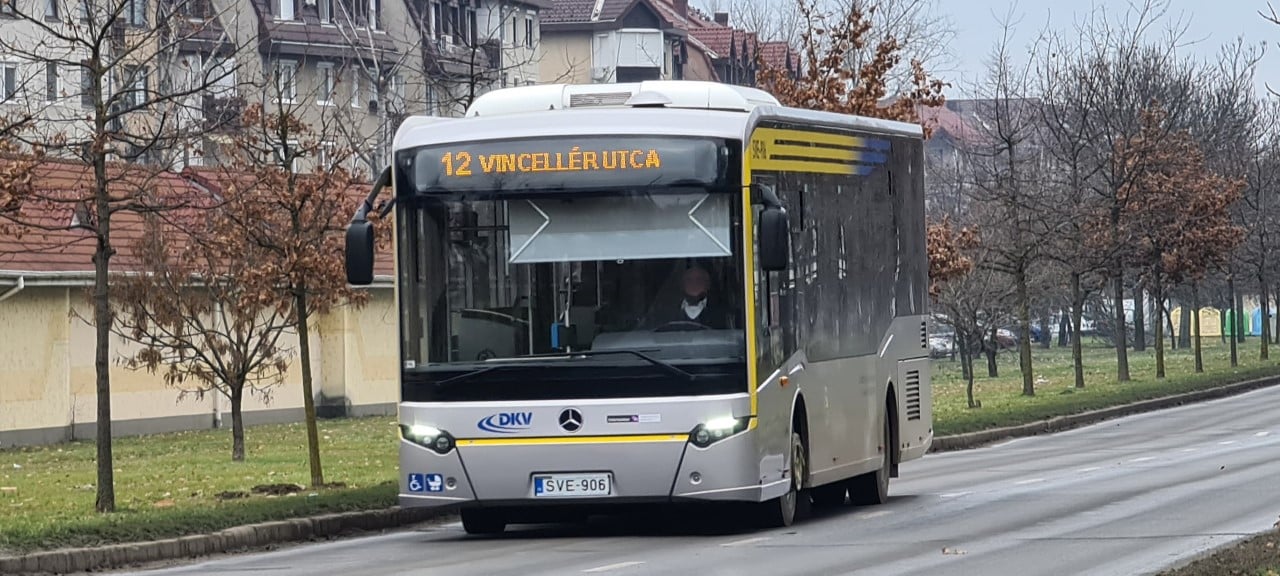 12-es busz Debrecenben