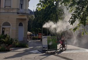 Hőség elleni párakapu Debrecenben