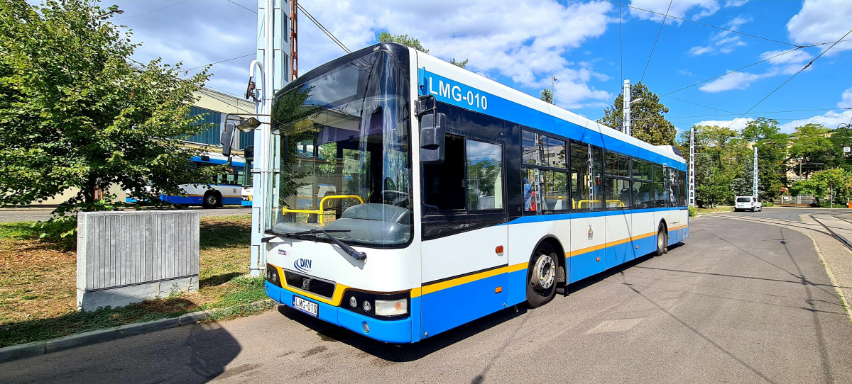 51 E busz Debrecen