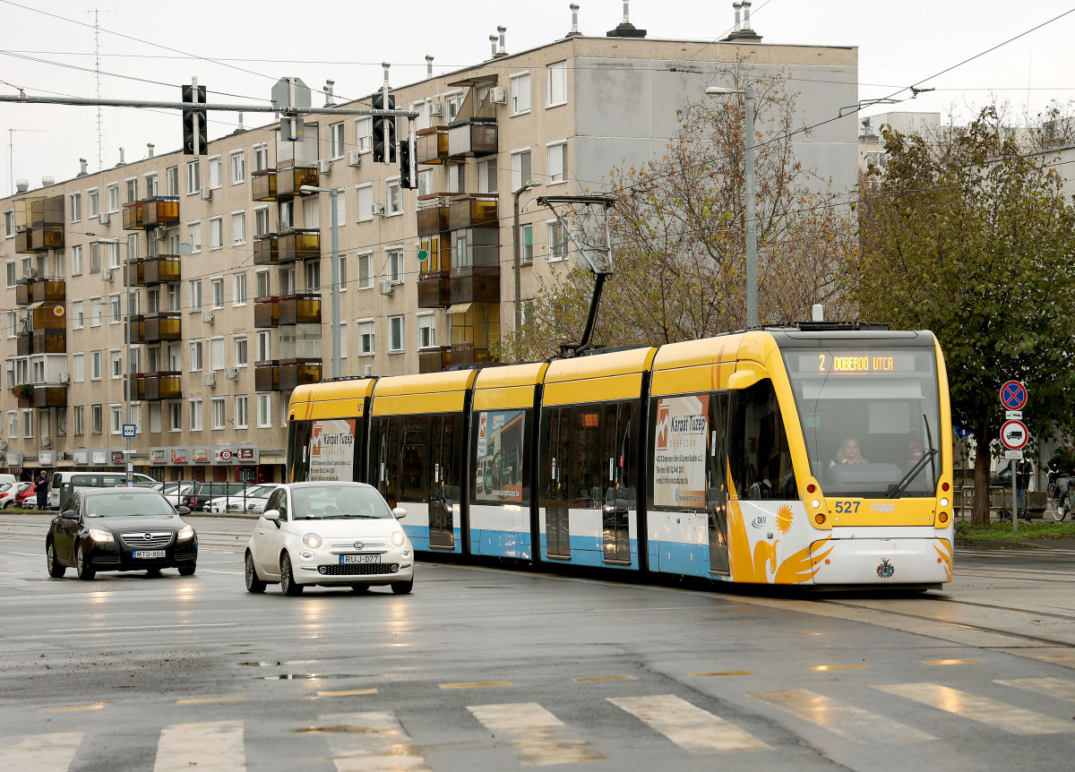 Debrecen, tömegközlekedés, villamos