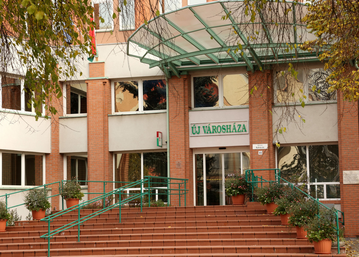 Debrecen, új városháza, önkormányzat