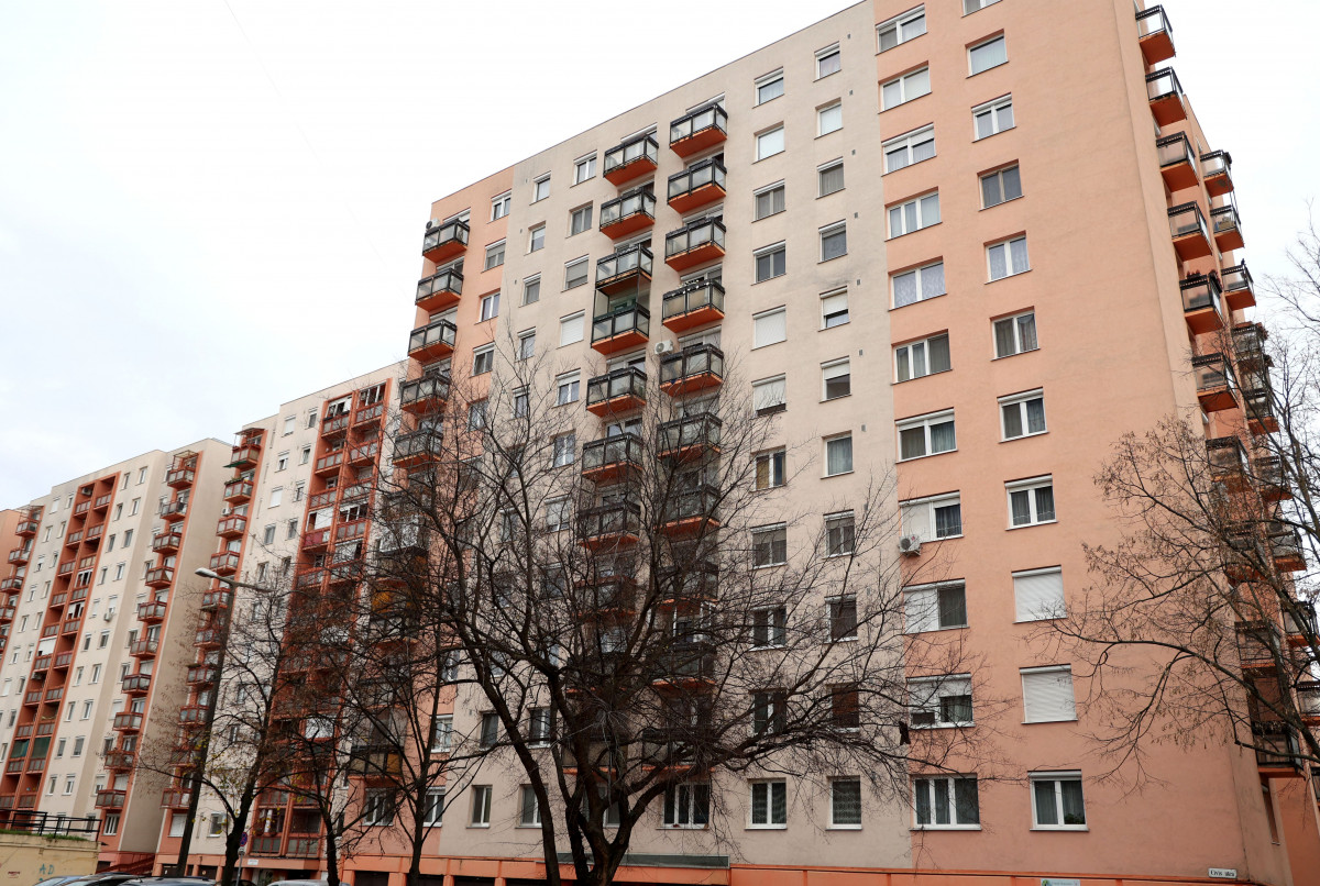 Debrecen, lakótelep, panel, lakások
