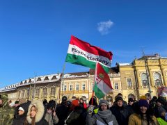 Akkugyár tüntetés Debrecenben