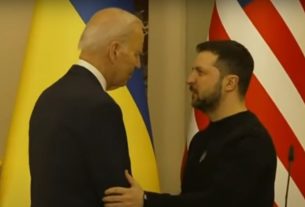 Joe Biden és Volodimir Zelenszkij Kijevben
