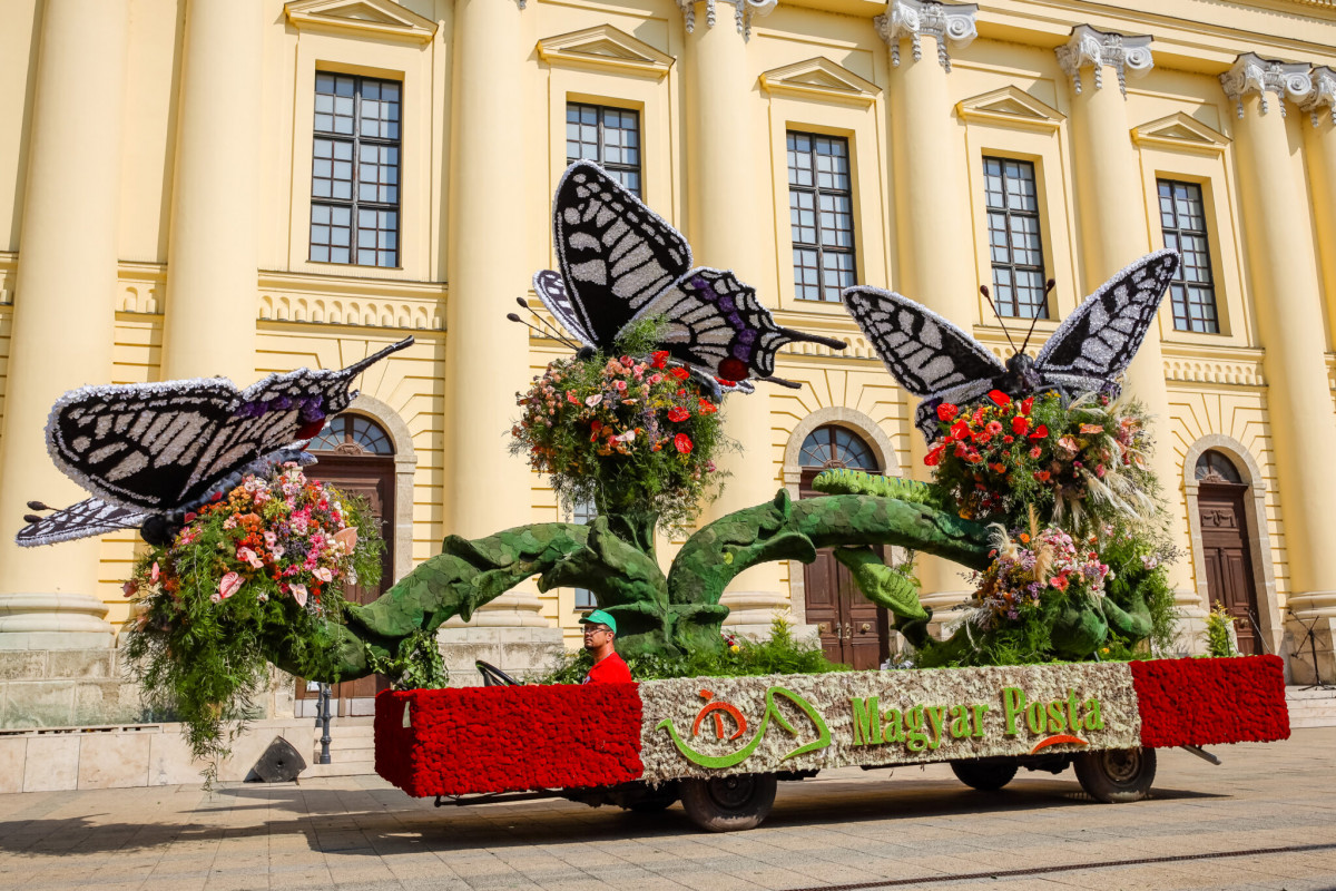 Legszebb virágkocsi 2023 debreceni virágkarnevál