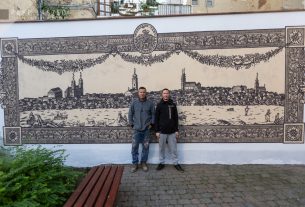 Debrecen, Sesztina-udvari falfestmény