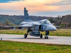 Gripenek Debrecenben