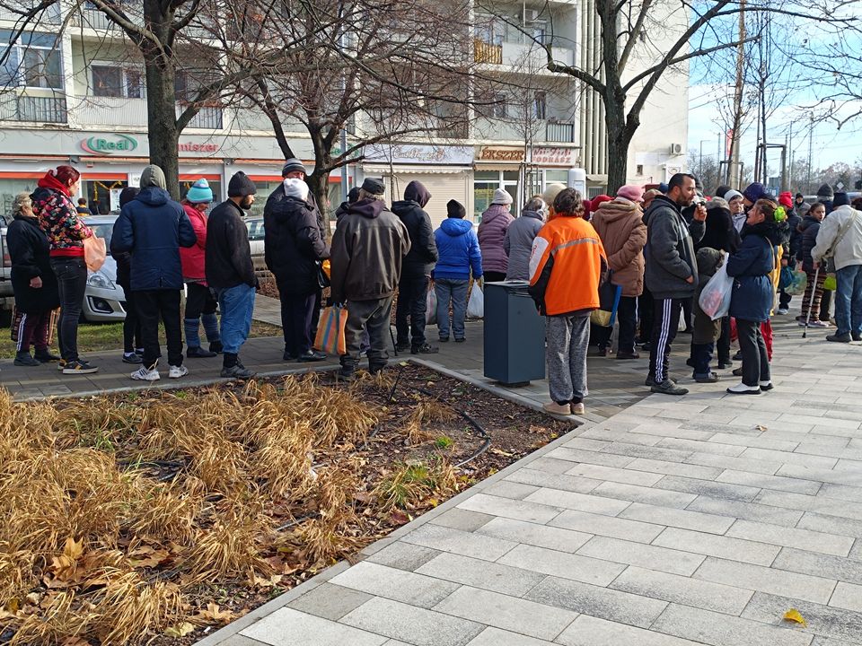 Ételosztás Debrecenben