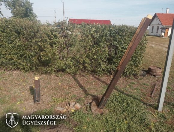 Eltiltás hatálya alatt támadt kedve furikázni egy férfinek Csongrád-Csanád vármegyében - elkapták és vádat emeltek ellene.