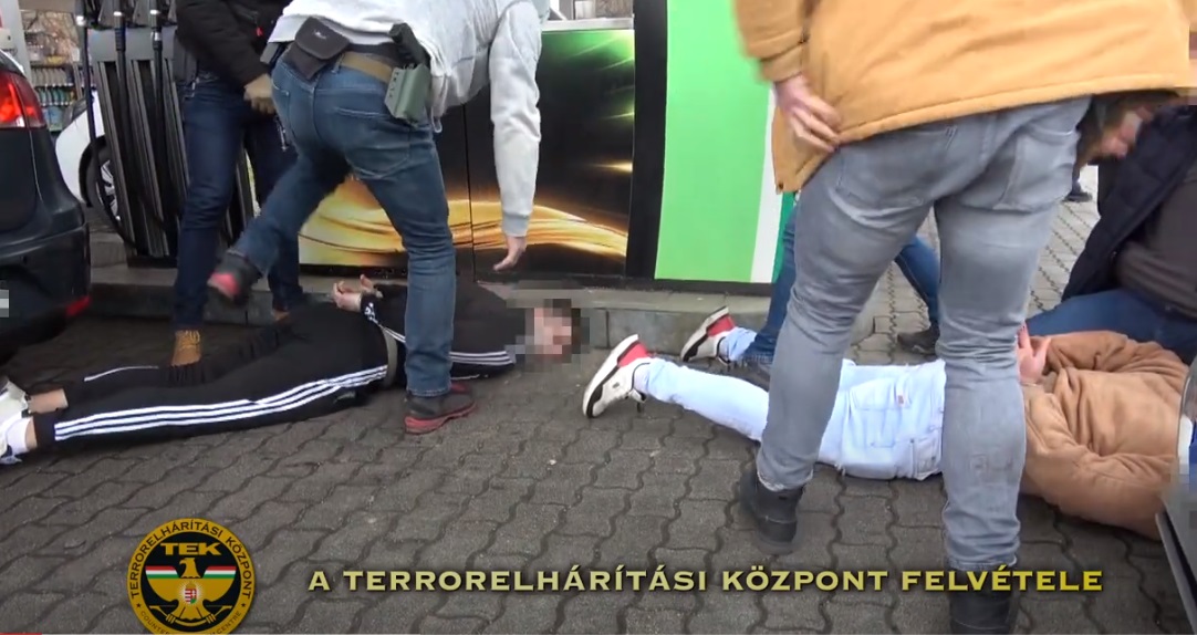Hajdú-bihari drogkereskedőkre csapott le a TEK