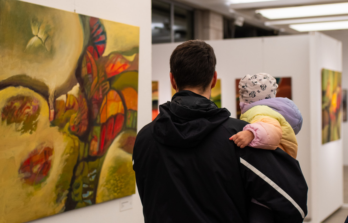 Gonda Zoltán festőművész kiállítása Debrecenben