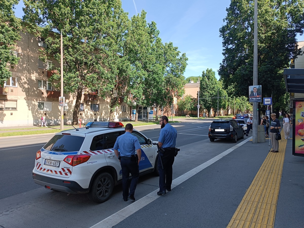 Baleset Debrecenben az Egyetem sugárúton