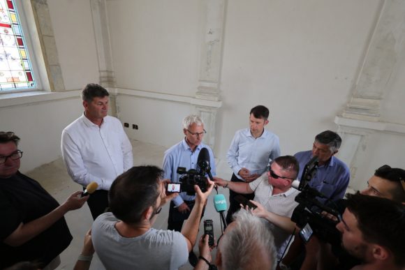 Szerb iskola Szeged. Fotó: Pásztor Bálint hivatalos Facebook oldala