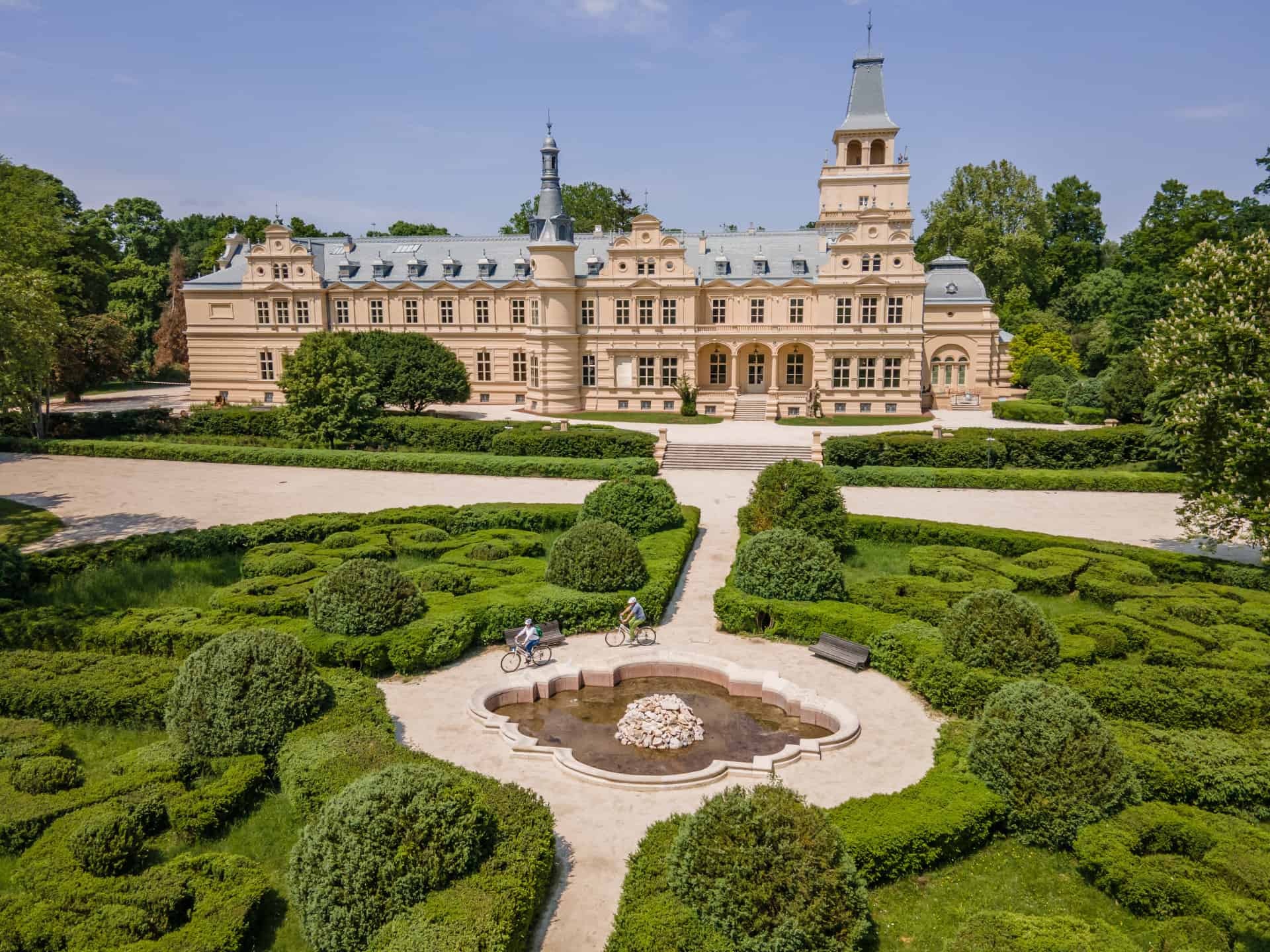 Egyeztet a hódmezővásárhelyi és a szabadkígyósi önkormányzat a Wenckheim-kastélyról
