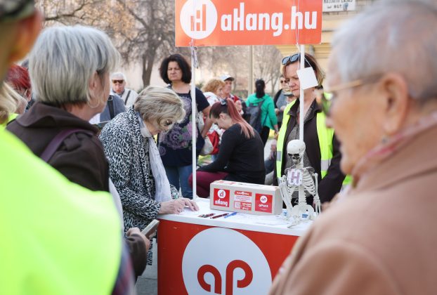 Szeged, Magyar Orvoskamara, demonstráció, aHang, szolidaritás, I-es Kórház, egészségügy, vény, recept, orvos