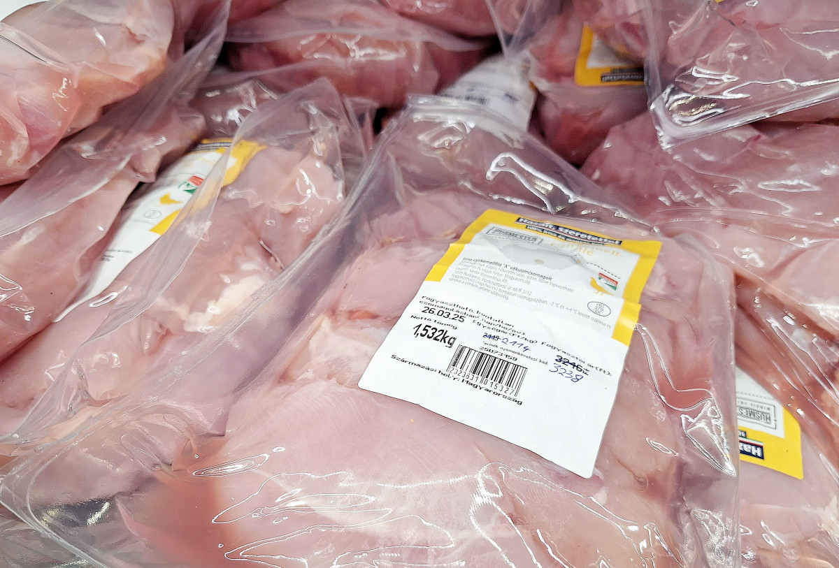 Szeged, március, élelmiszer, árrésstop, csirkecomb, Aldi, áruház, vásárlás, infláció, gazdaság