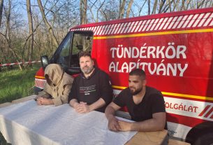 Tündérkör Alapítvány erdei adománygyűjtés