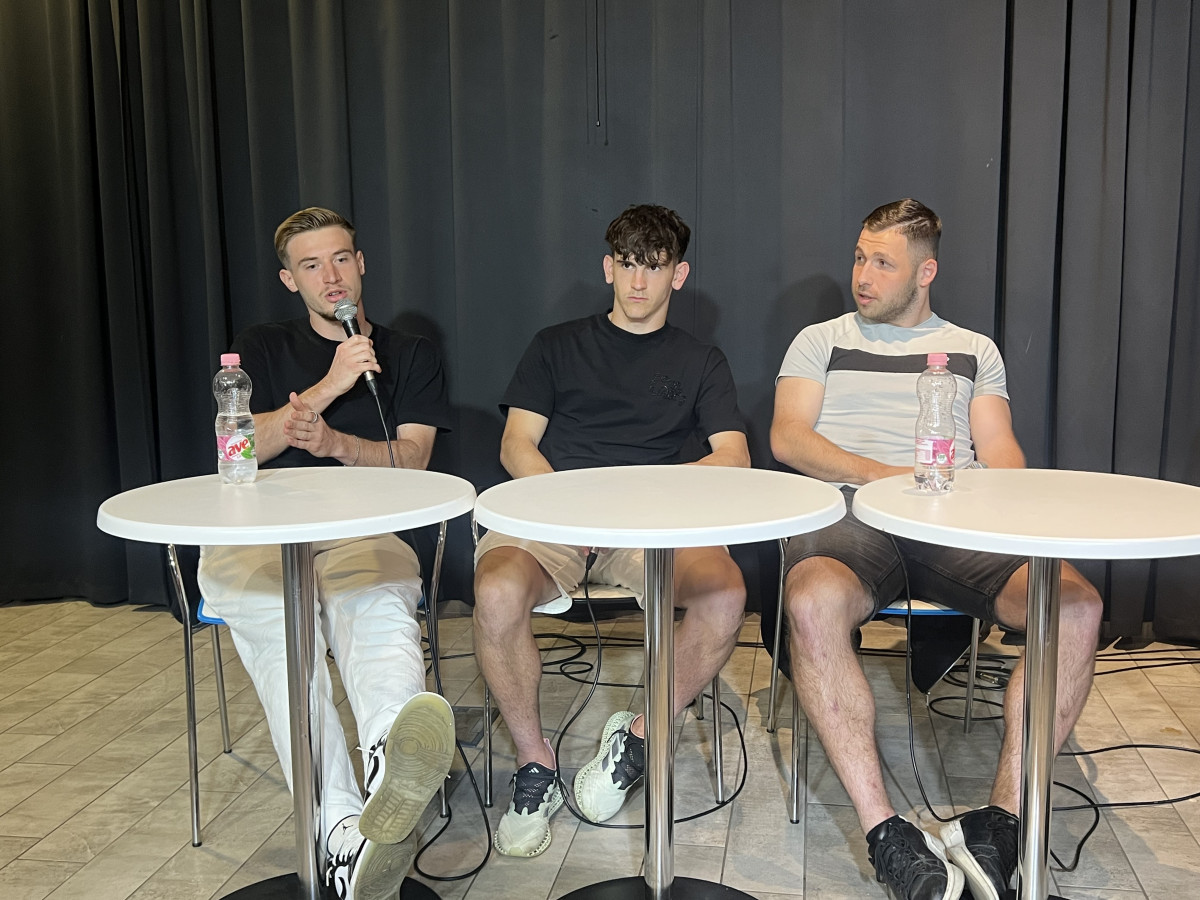 Piros-fehér történetek: Bárány Donát, Vajda Botond és Szűcs Tamás