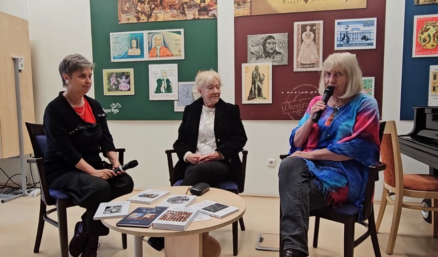 Dallos Szilvia könyvbemutatója Debrecenben