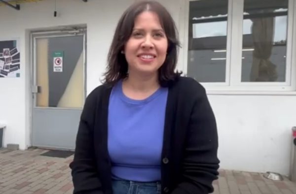 Zsugyó Virág, az Amnesty International debreceni munkatársa