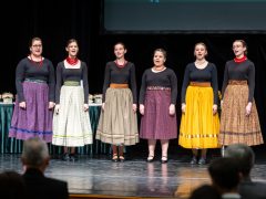 Díjazták Debrecen legkiválóbb pedagógusait