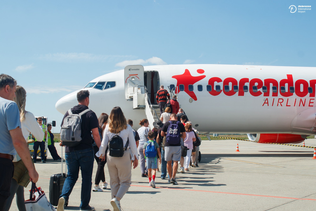 Elindult az első debreceni charterjárat Krétára