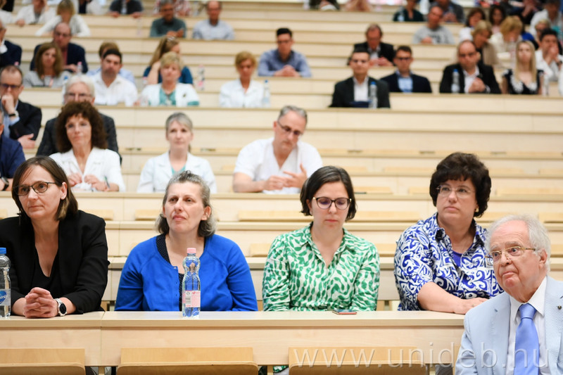 Betegellátó régióközponttá vált a Debreceni Egyetem