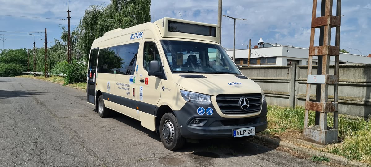 Módosul a J1-es járat menetrendje Debrecenben