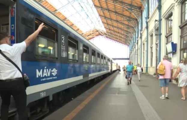 Lemaradt két kocsi a Tokaj Intercityről