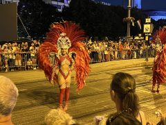 Esti virágkarneváli felvonulás Debrecenben