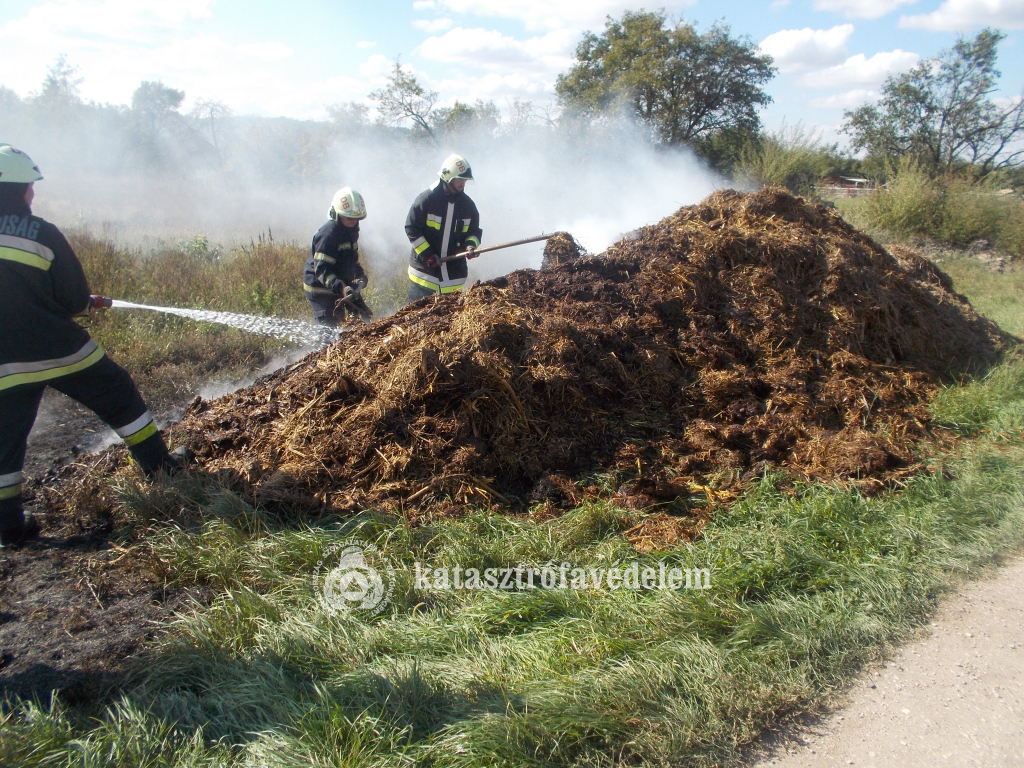 Trágya füstölt Hajdúszoboszlón
