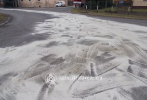 Nagy mennyiségű olaj folyt az úttestre Hajdúszoboszlón