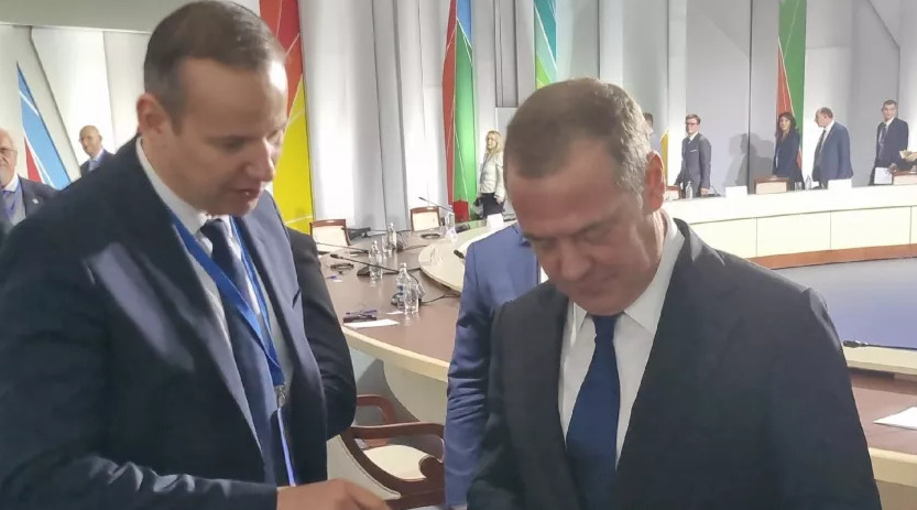 Toroczkai László Dmitrij Medvegyevvel találkozott