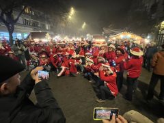 Karácsonyi táncos flashmob Debrecenben