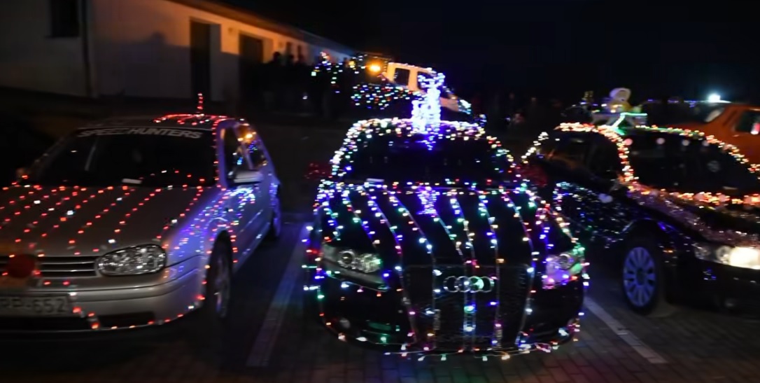 Vámospércsi Fénykaraván