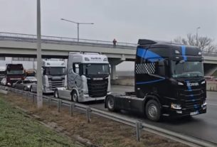 Fuvarozók tüntetése