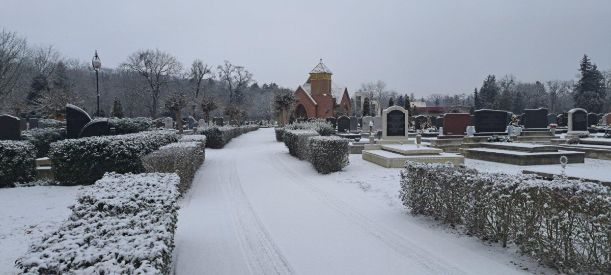 Havazott a Debreceni Köztemetőben