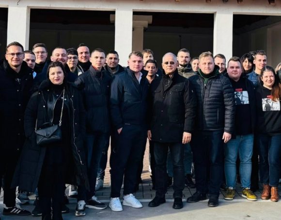 Fidelitas-disznóvágás Géberjében