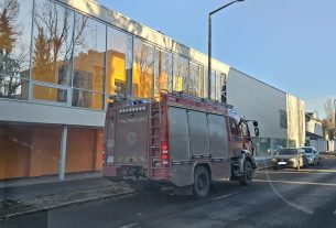 Ezért vonultak ki a tűzoltók a DEAC sportkampuszához