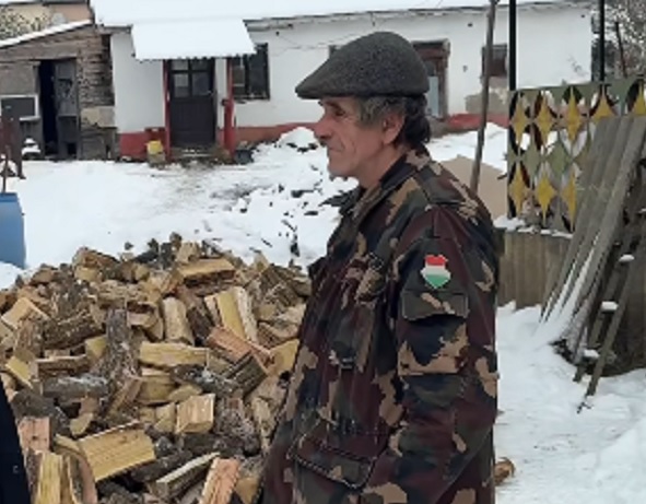 Tibor, a nehéz körülmények között élő debreceni közmunkás