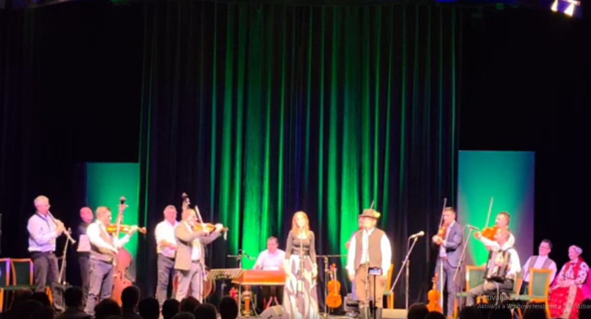 Heit Lóri és zenekara Debrecenben