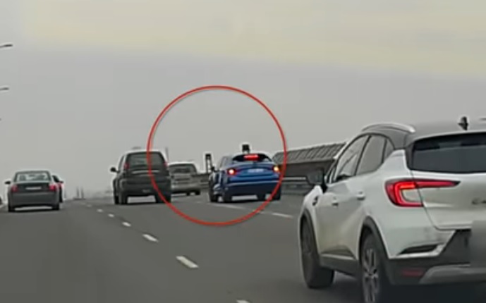 M3-as autópálya bevezető - közlekedési konfliktus