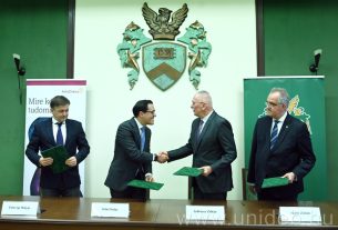 Stratégiai partnerséget kötött a Debreceni Egyetem és az AstraZeneca