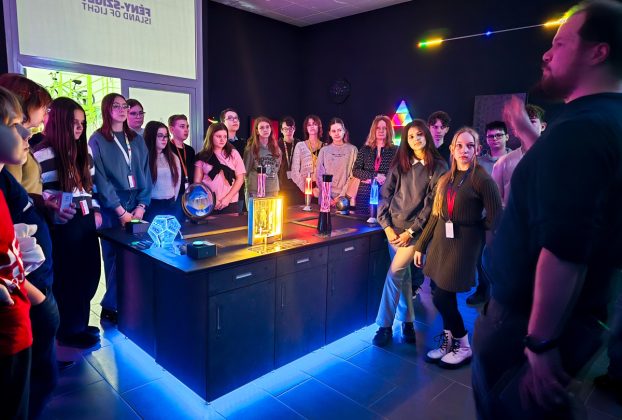 Fény-sziget nyílt a debreceni Agórában