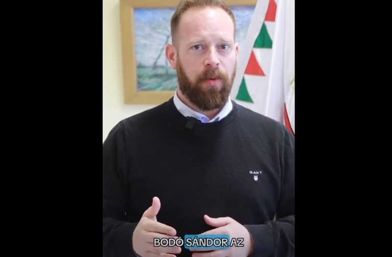 Jakab Ádám Bodó Sándor mellett kampányol